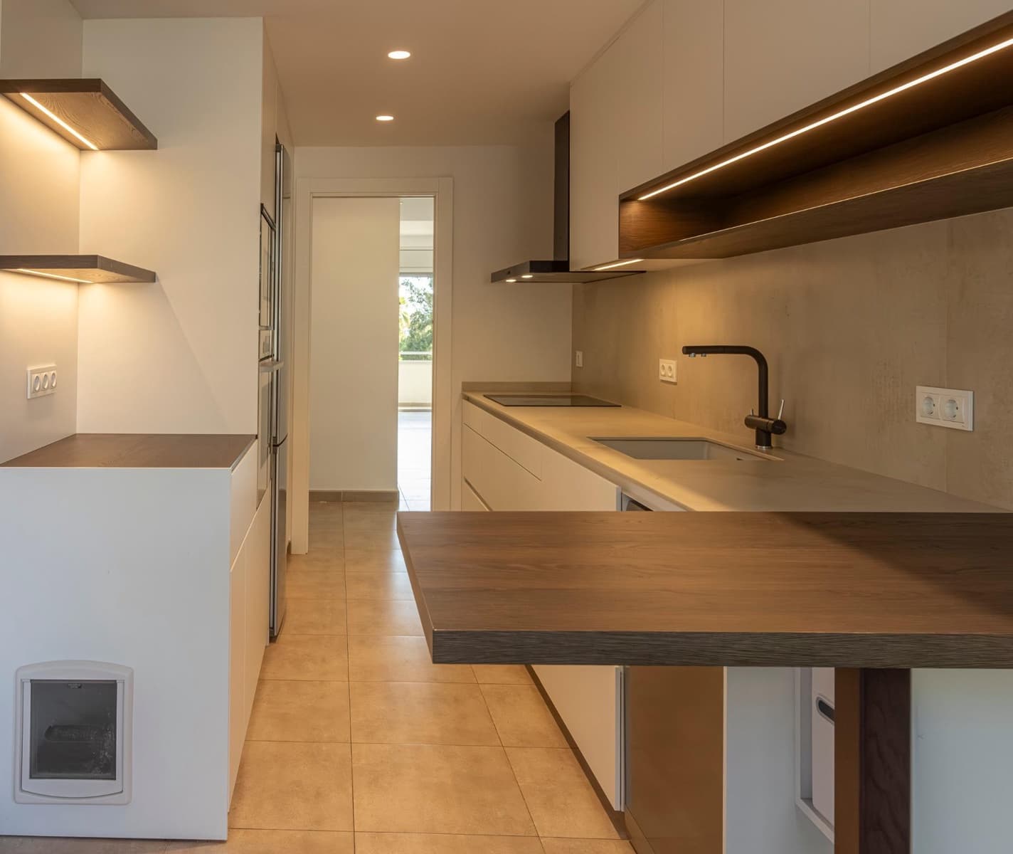 3 soveværelse Lejlighed til salg i Sitges med swimmingpool garage - € 745.000 (Ref: 9400908)