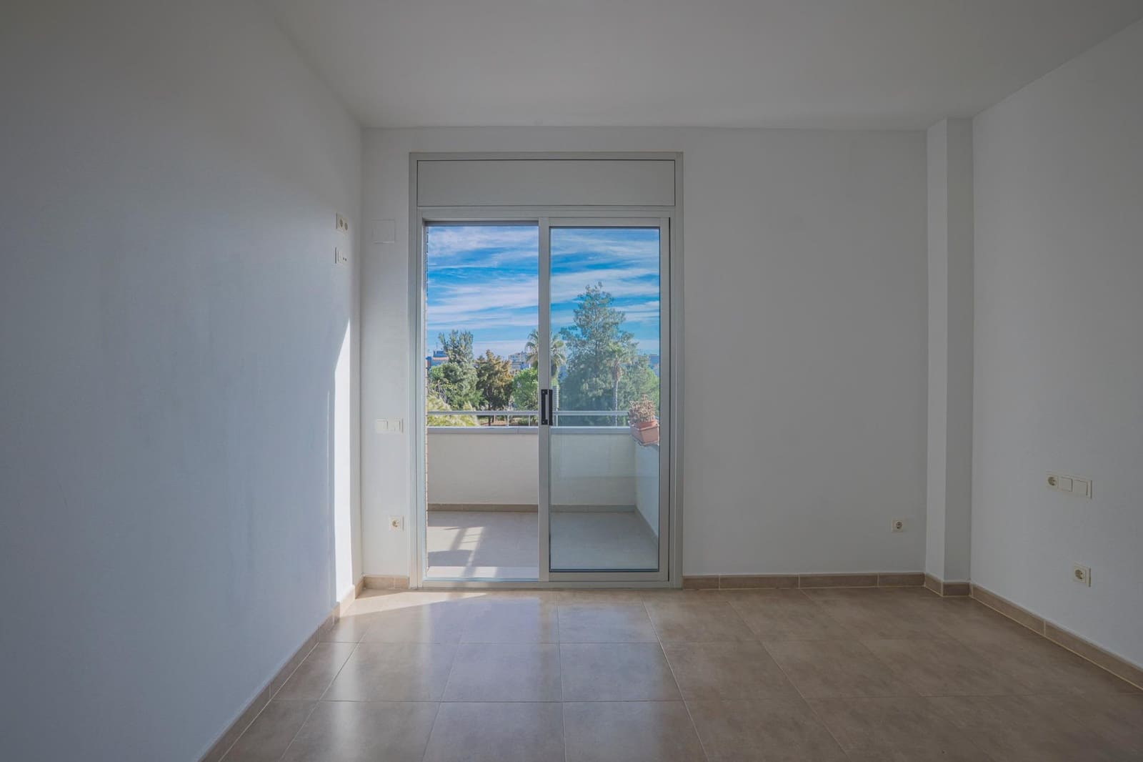 3 soveværelse Lejlighed til salg i Sitges med swimmingpool garage - € 745.000 (Ref: 9400908)