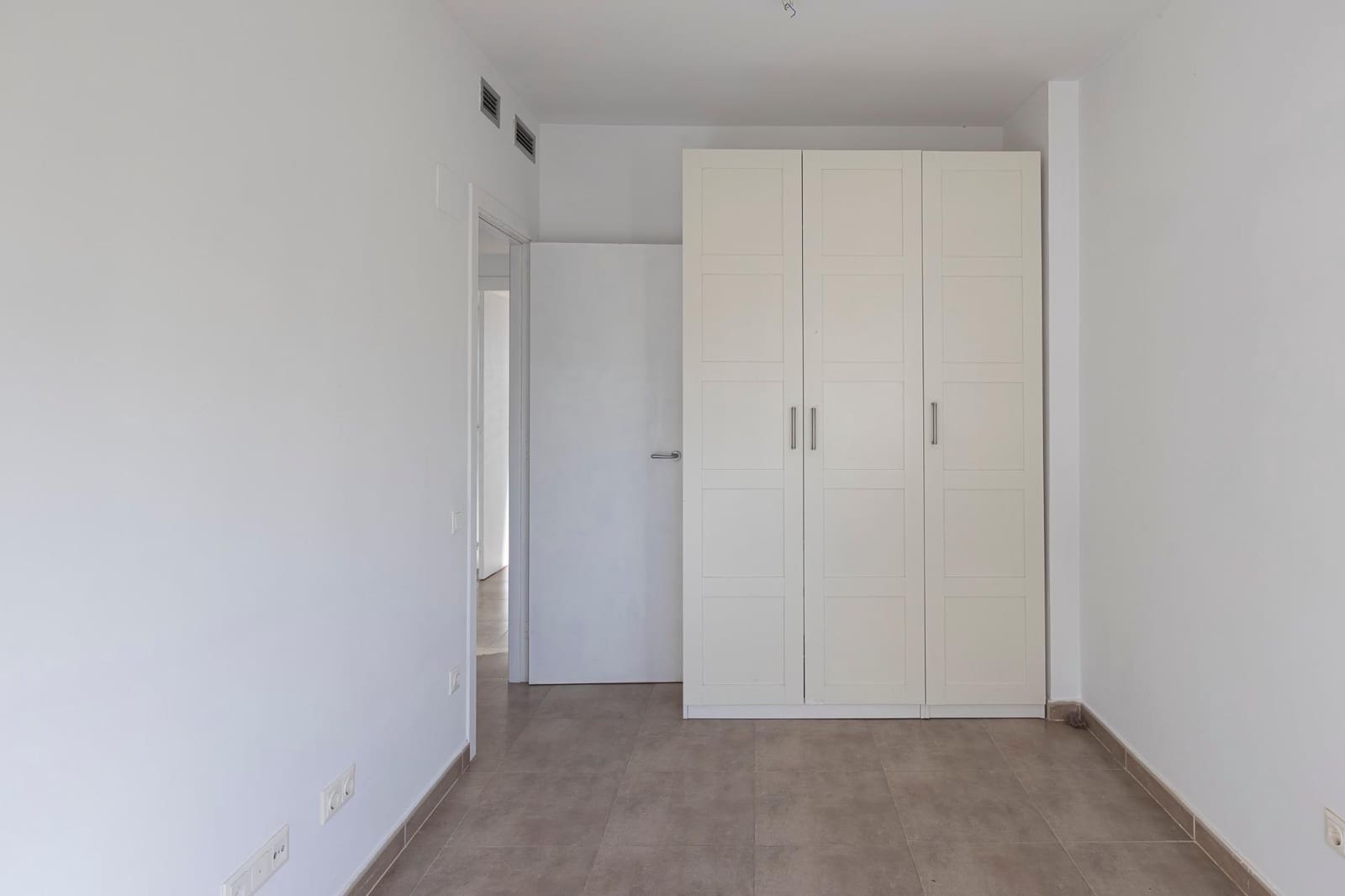 3 soveværelse Lejlighed til salg i Sitges med swimmingpool garage - € 745.000 (Ref: 9400908)