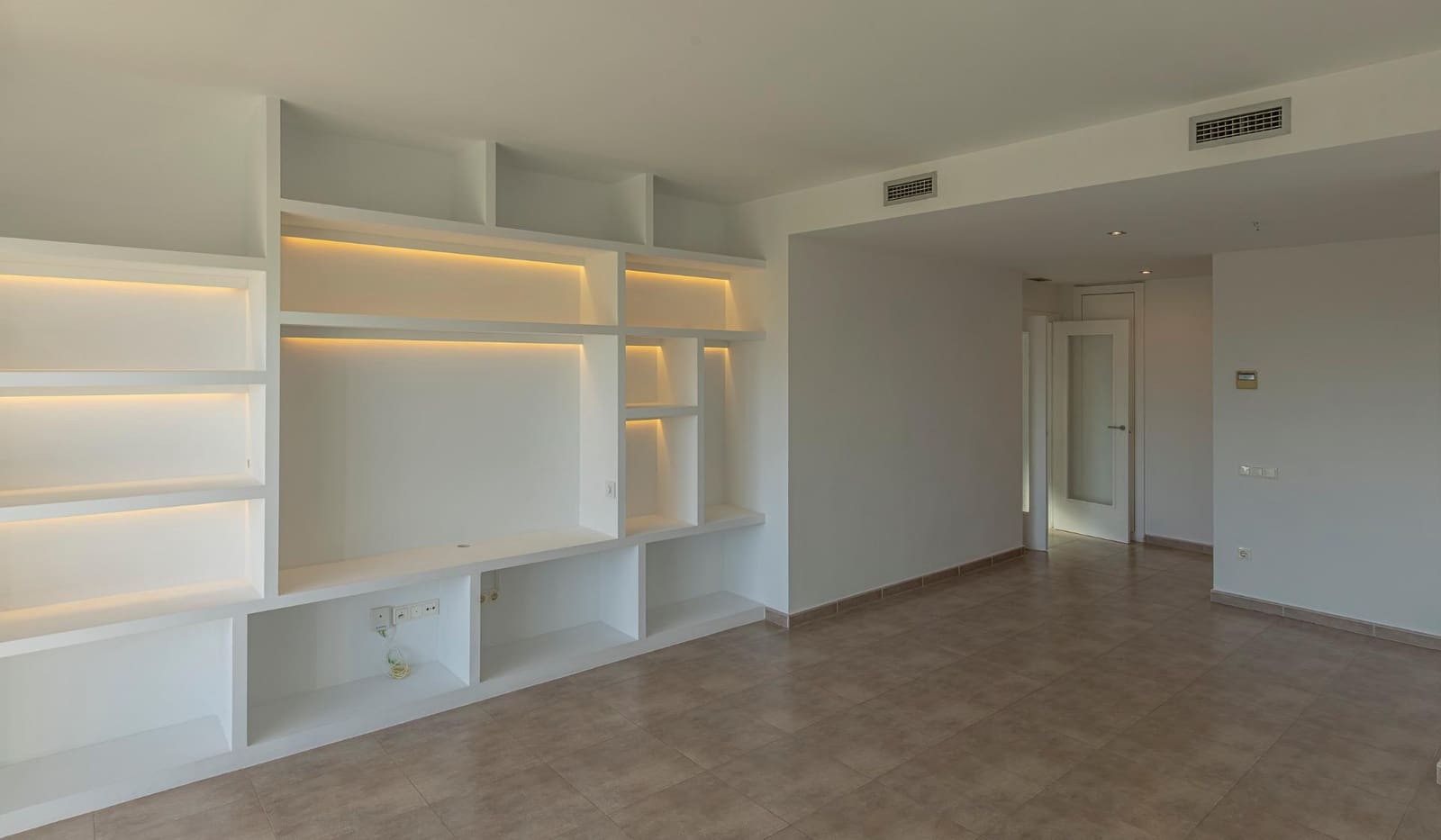 3 soveværelse Lejlighed til salg i Sitges med swimmingpool garage - € 745.000 (Ref: 9400908)