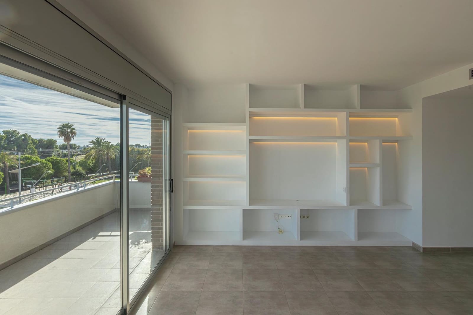 3 soveværelse Lejlighed til salg i Sitges med swimmingpool garage - € 745.000 (Ref: 9400908)