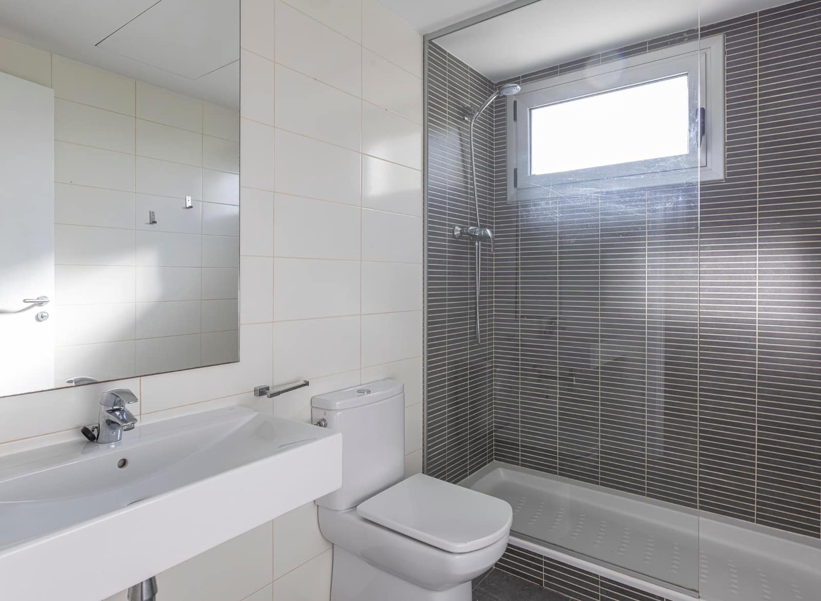 3 soveværelse Lejlighed til salg i Sitges med swimmingpool garage - € 745.000 (Ref: 9400908)