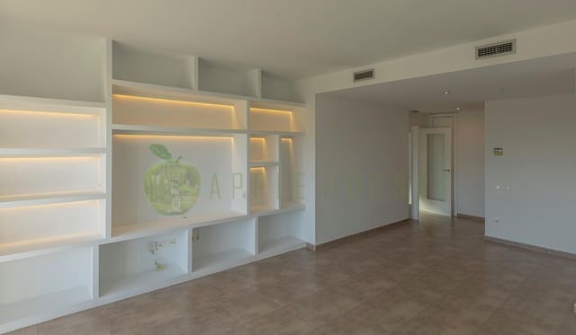 Apartamento de 3 habitaciones en Sitges en alquiler con piscina garaje - 2.100 € (Ref: 9400908)