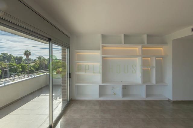 Apartamento de 3 habitaciones en Sitges en alquiler con piscina garaje - 2.100 € (Ref: 9400908)