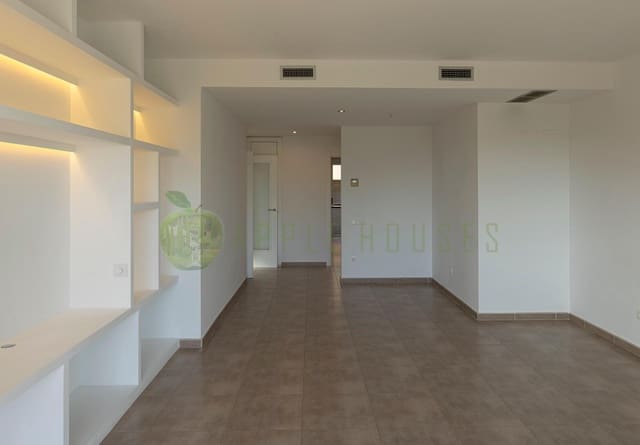 Apartamento de 3 habitaciones en Sitges en alquiler con piscina garaje - 2.100 € (Ref: 9400908)
