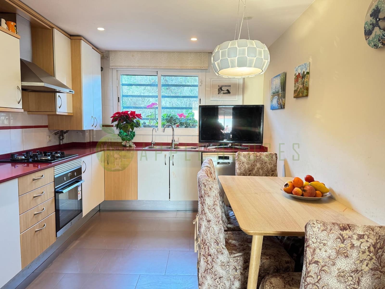 3 bedroom Apartment for sale in Sitges with garage - € 774,939 (Ref: 9468469)