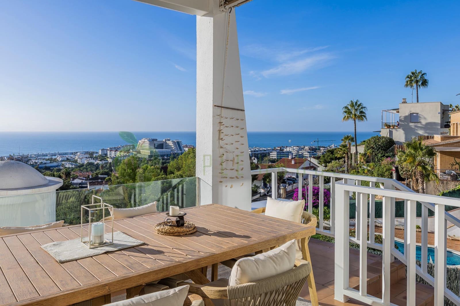 5 soverom Villa til salgs i Sitges med svømmebasseng - € 1 495 000 (Ref: 9473148)