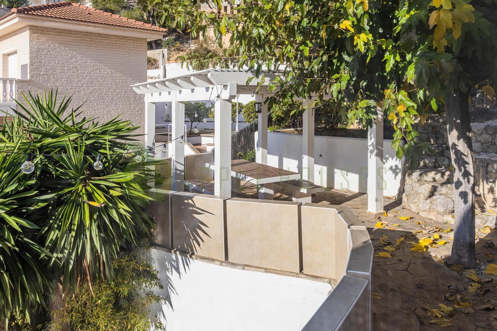 5 soverom Villa til salgs i Sitges med svømmebasseng - € 1 495 000 (Ref: 9473148)