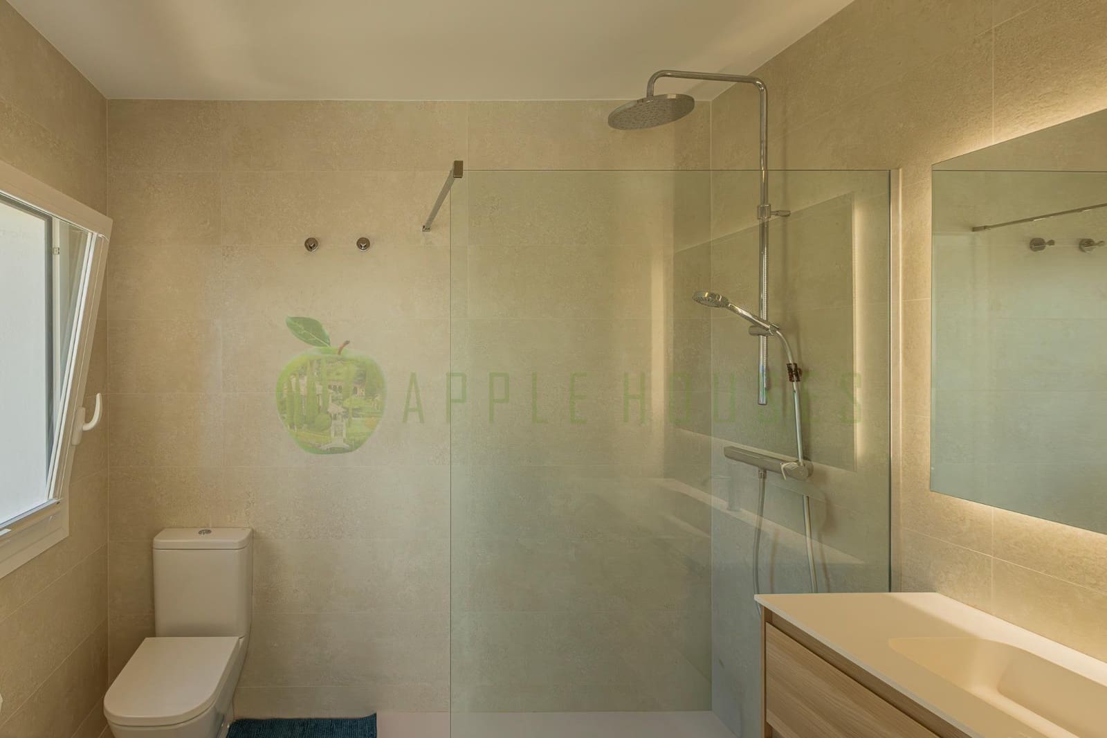 5 bedroom Villa for sale in Sitges with pool - € 1,495,000 (Ref: 9473148)