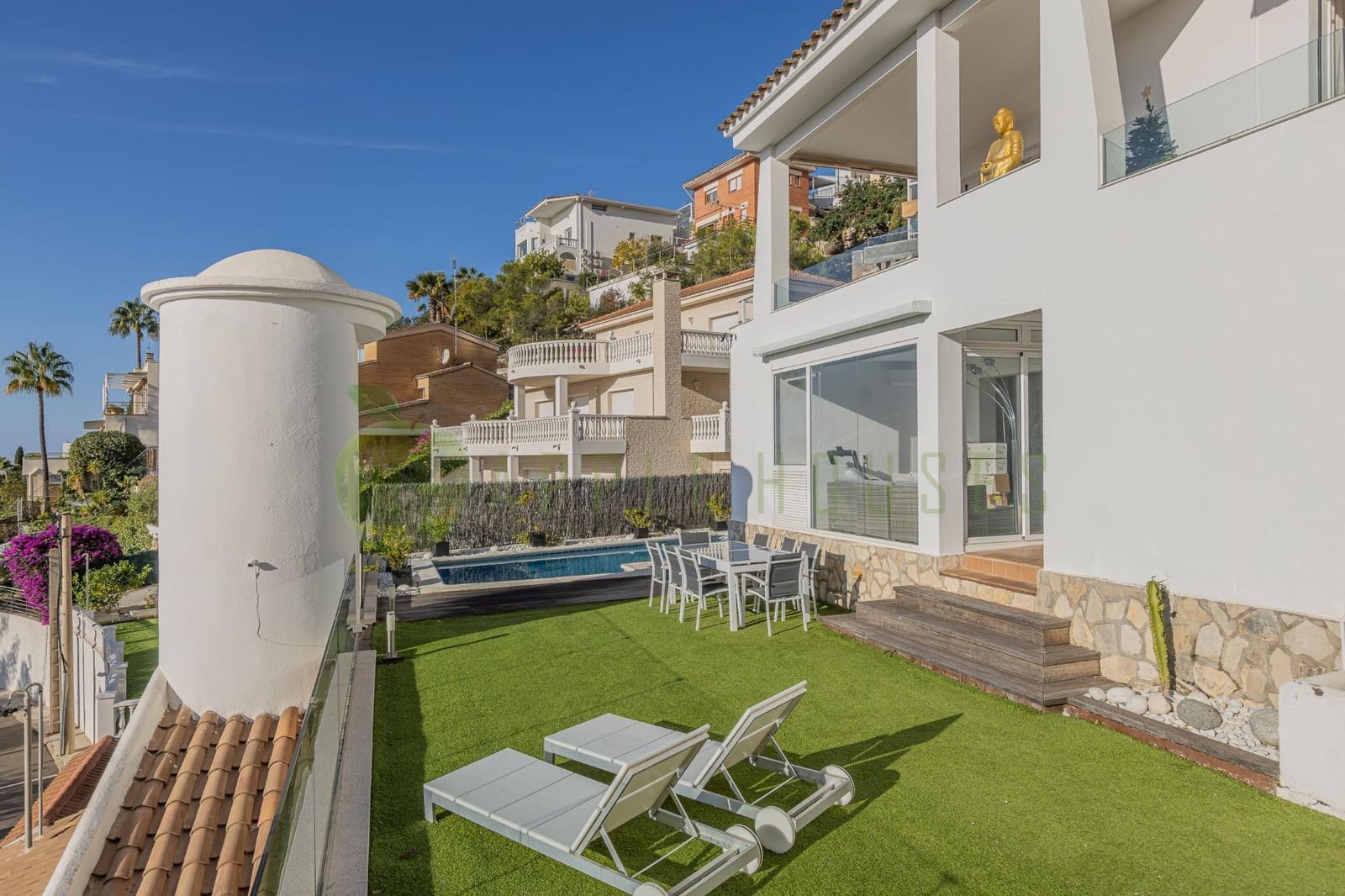 5 bedroom Villa for sale in Sitges with pool - € 1,495,000 (Ref: 9473148)