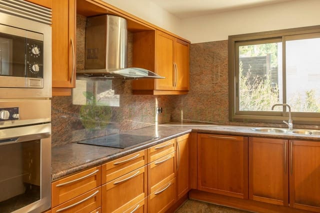 4 camera da letto Villa in vendita in Sitges con piscina - 950.000 € (Rif: 9474895)