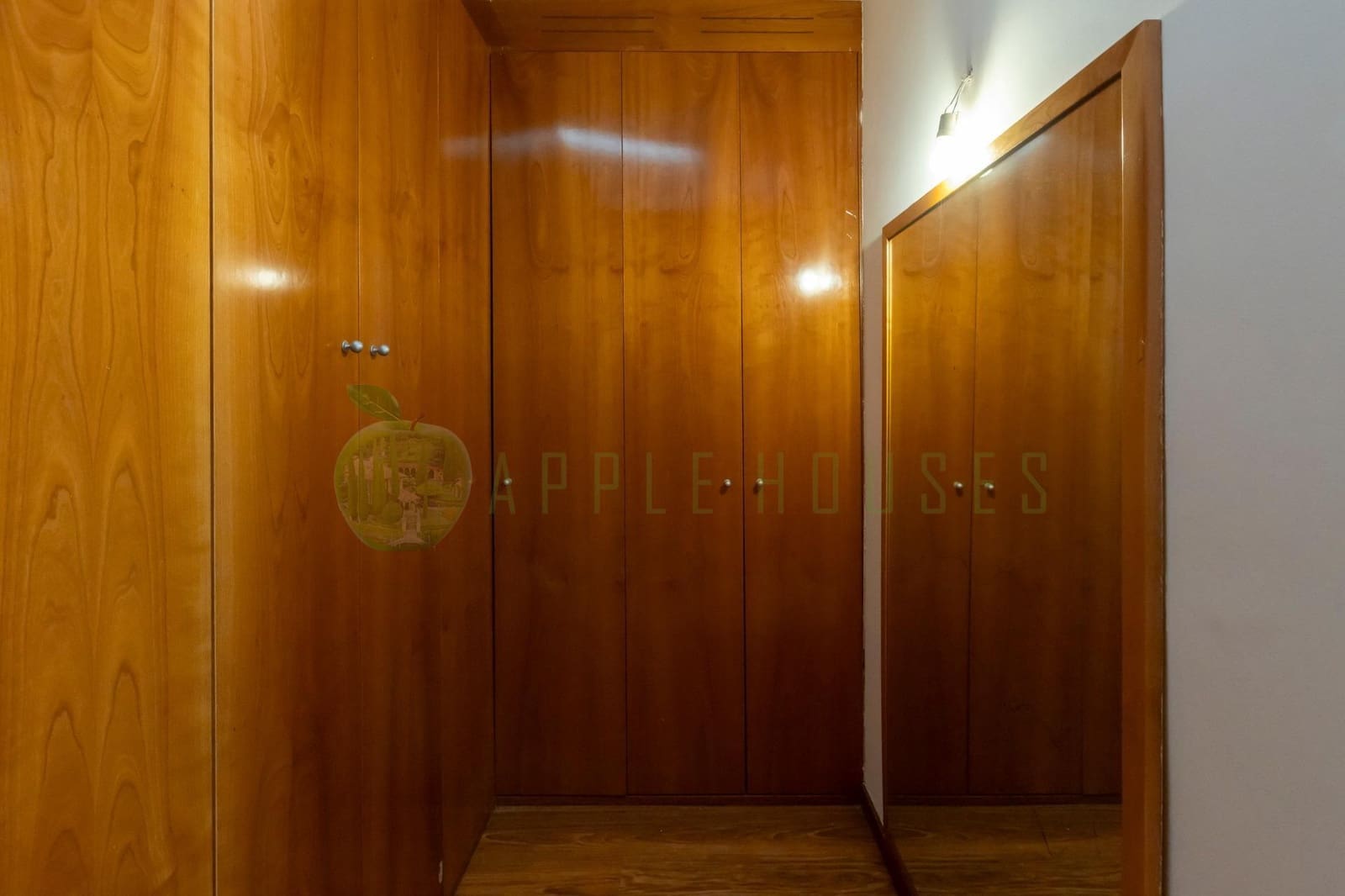 4 quarto Moradia para venda em Sitges com piscina - 950 000 € (Ref: 9474895)