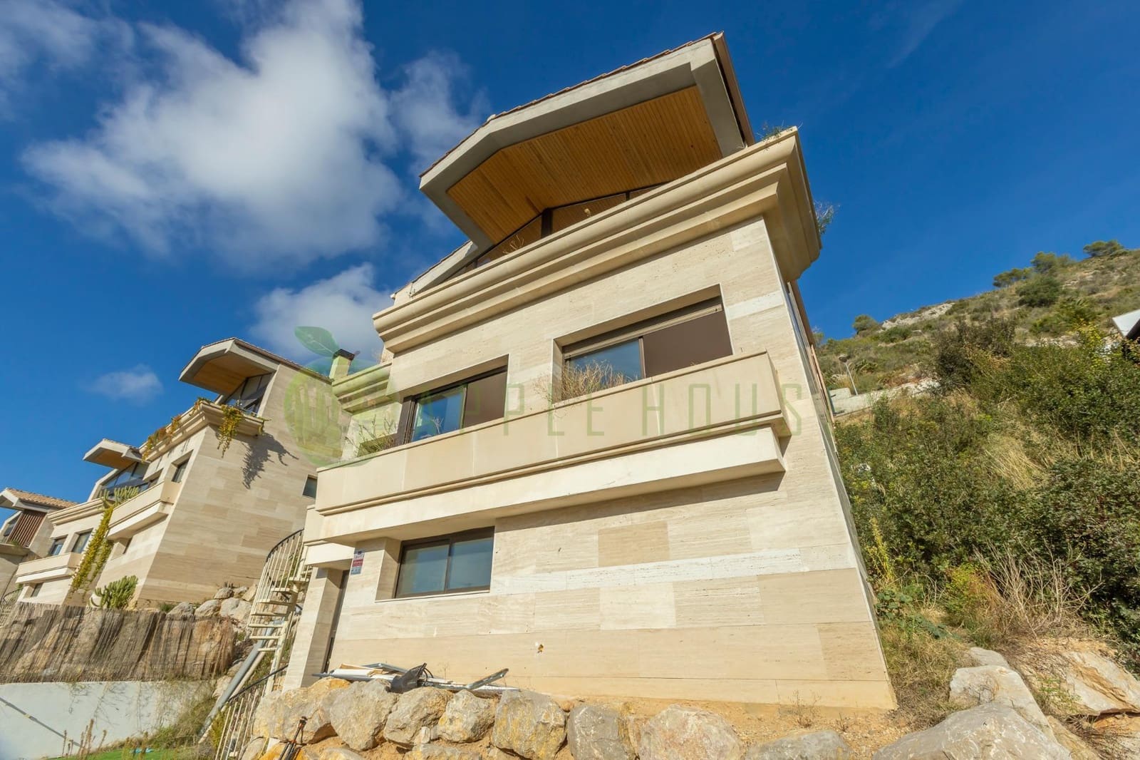 4 quarto Moradia para venda em Sitges com piscina - 950 000 € (Ref: 9474895)