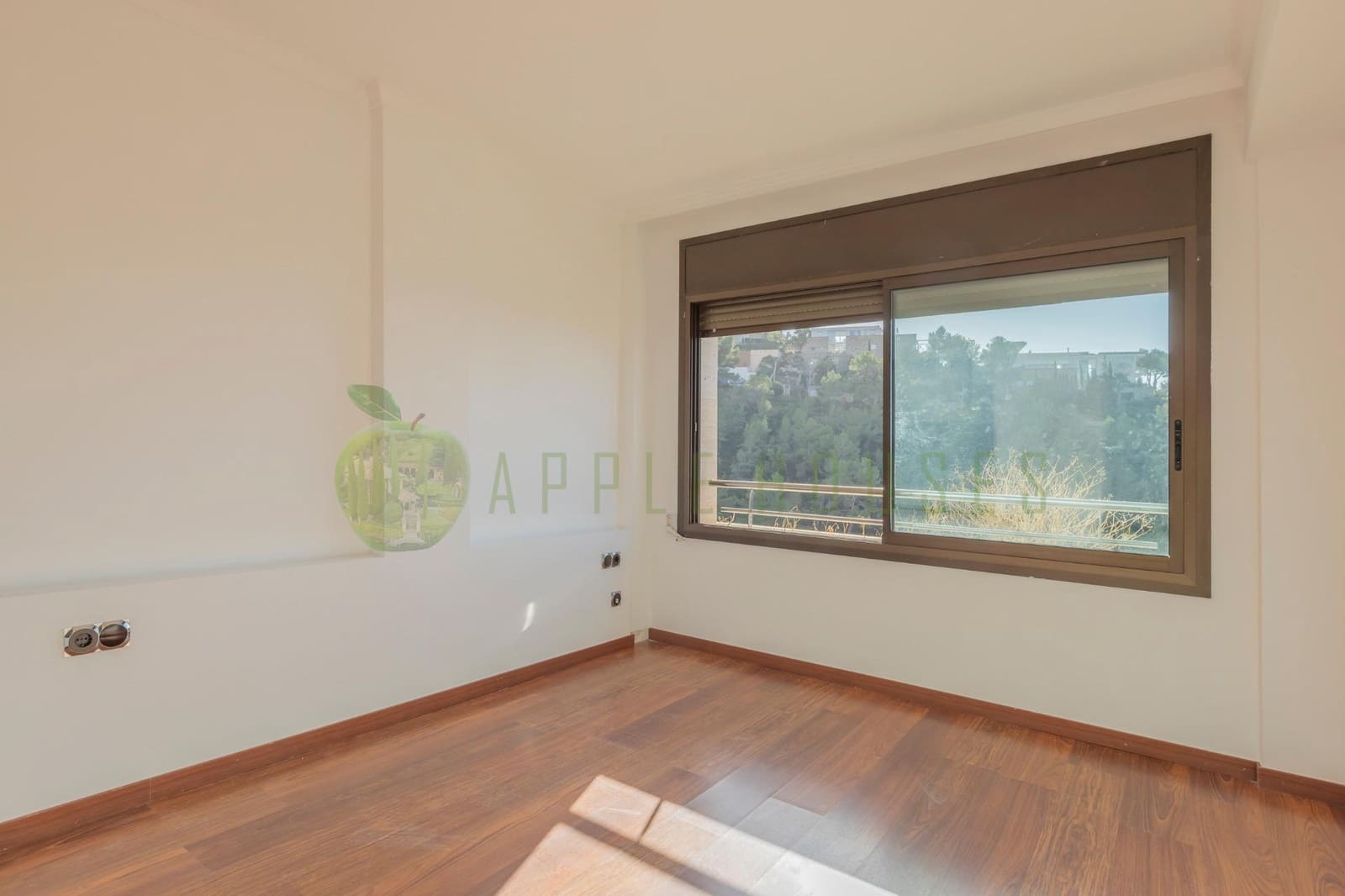 4 bedroom Villa for sale in Sitges with pool - € 930,000 (Ref: 9474895)