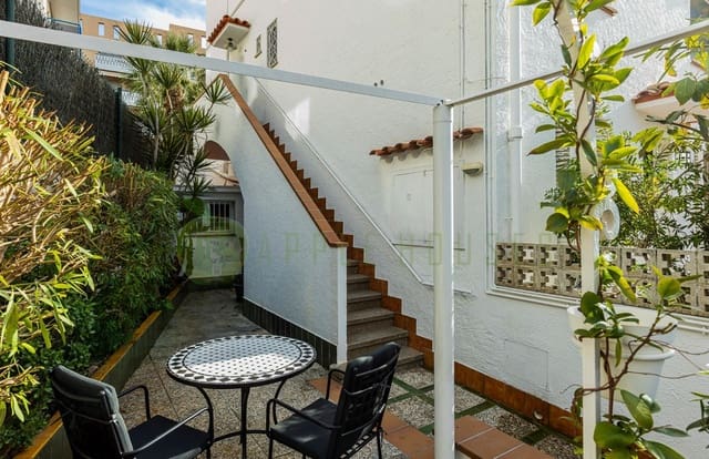 3 slaapkamer Flat te koop in Sitges - € 495.000 (Ref: 9513391)