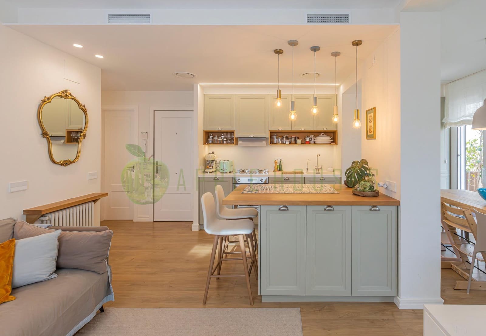 3 makuuhuone Asunto myytävänä paikassa Sitges - 495 000 € (Ref: 9513391)