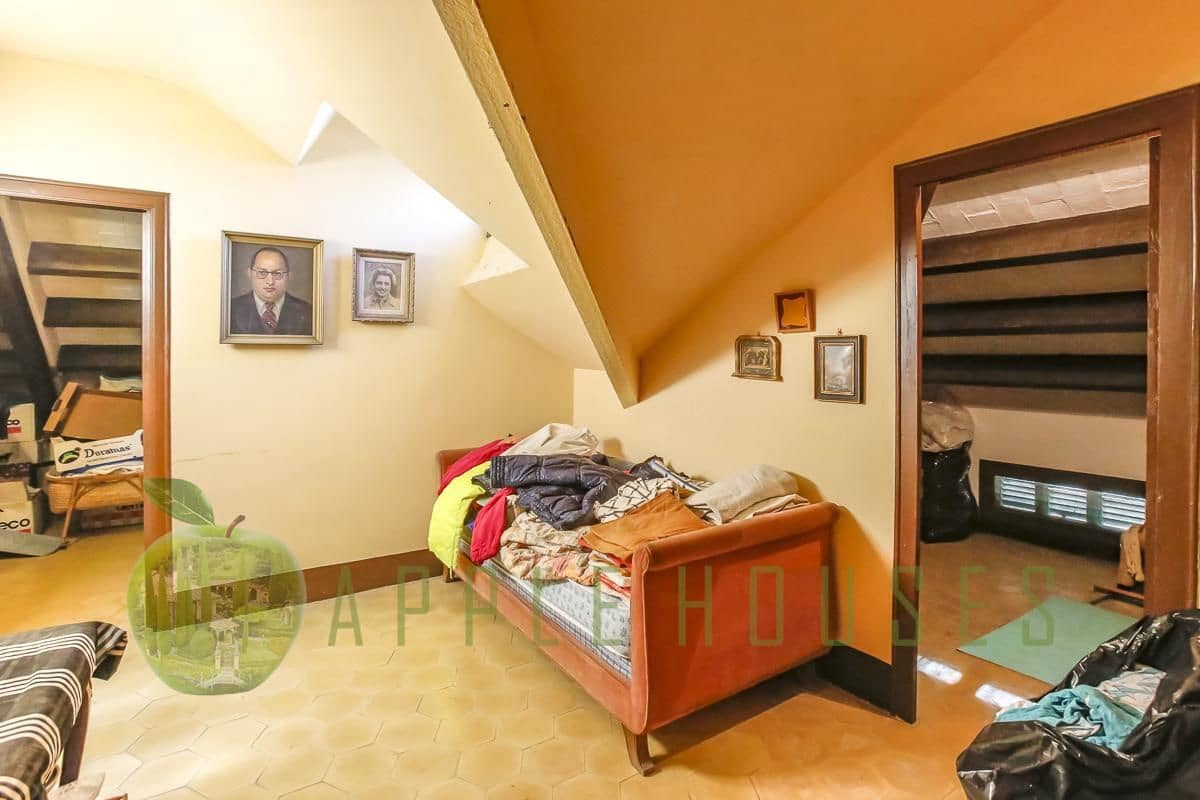 8 bedroom Villa for sale in Sitges with pool garage - € 2,900,000 (Ref: 9586478)