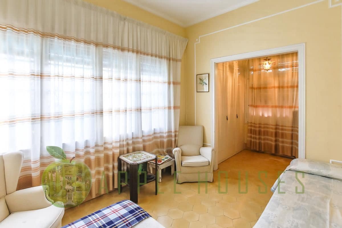 8 bedroom Villa for sale in Sitges with pool garage - € 2,900,000 (Ref: 9586478)