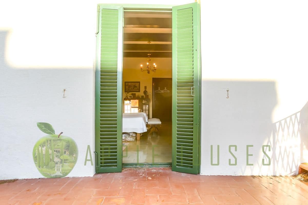 8 bedroom Villa for sale in Sitges with pool garage - € 2,900,000 (Ref: 9586478)