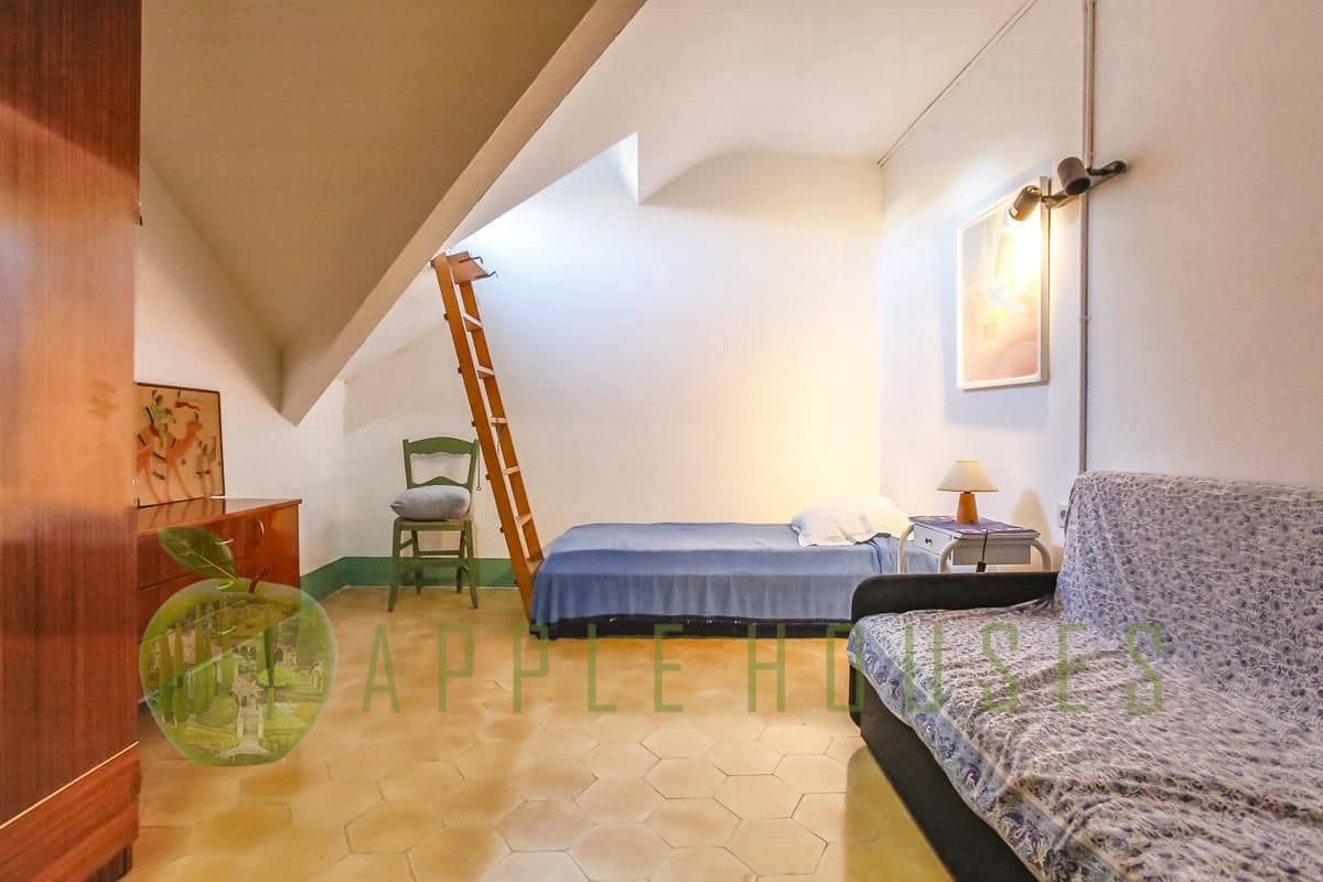 8 bedroom Villa for sale in Sitges with pool garage - € 2,900,000 (Ref: 9586478)