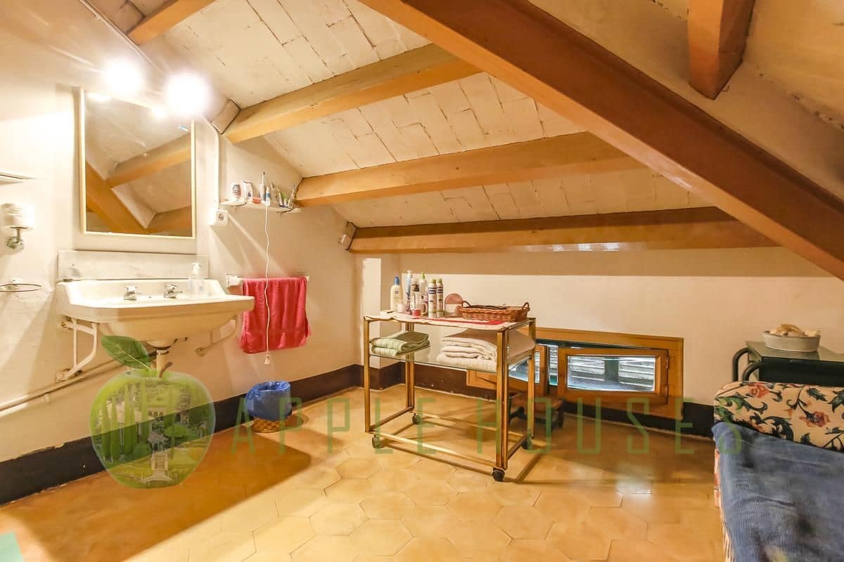 8 bedroom Villa for sale in Sitges with pool garage - € 2,900,000 (Ref: 9586478)