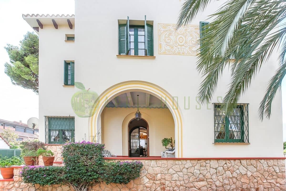 8 soveværelse Villa til salg i Sitges med swimmingpool garage - € 2.900.000 (Ref: 9741721)