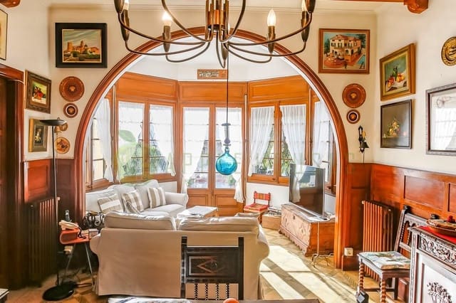 8 soveværelse Villa til salg i Sitges med swimmingpool garage - € 2.900.000 (Ref: 9741721)