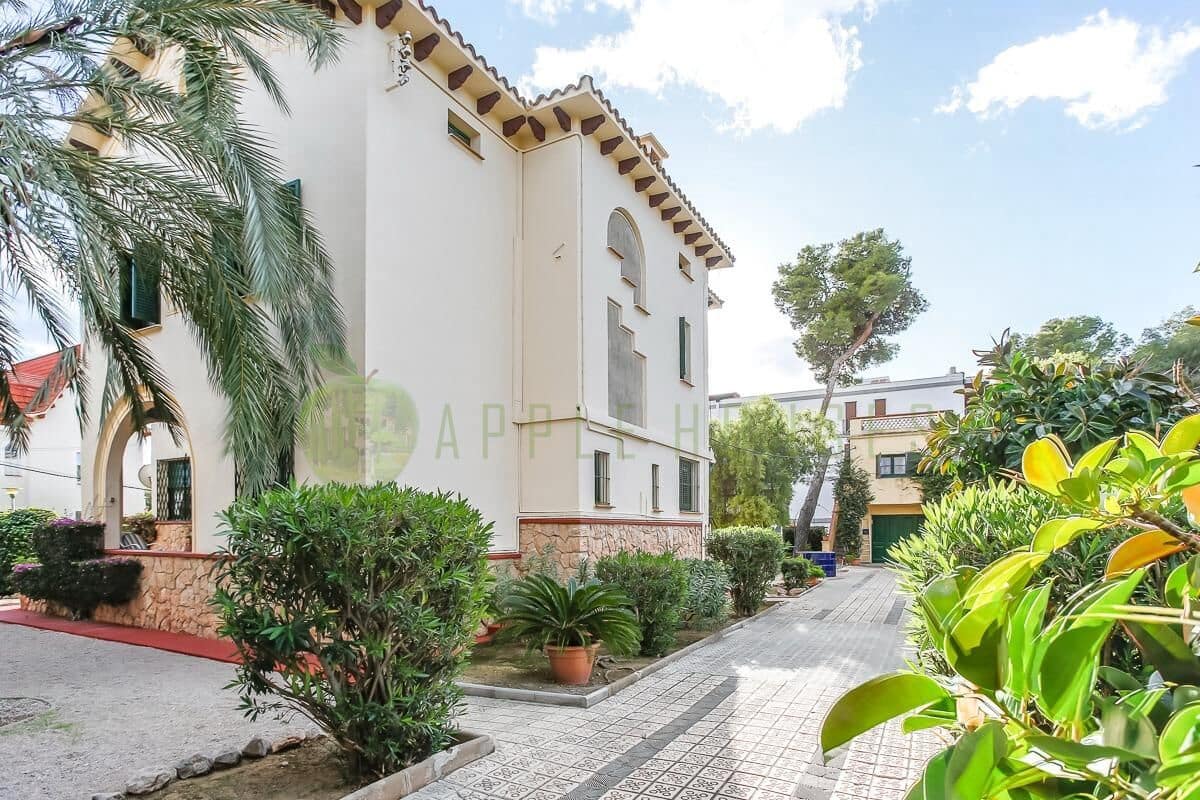 8 soveværelse Villa til salg i Sitges med swimmingpool garage - € 2.900.000 (Ref: 9741721)