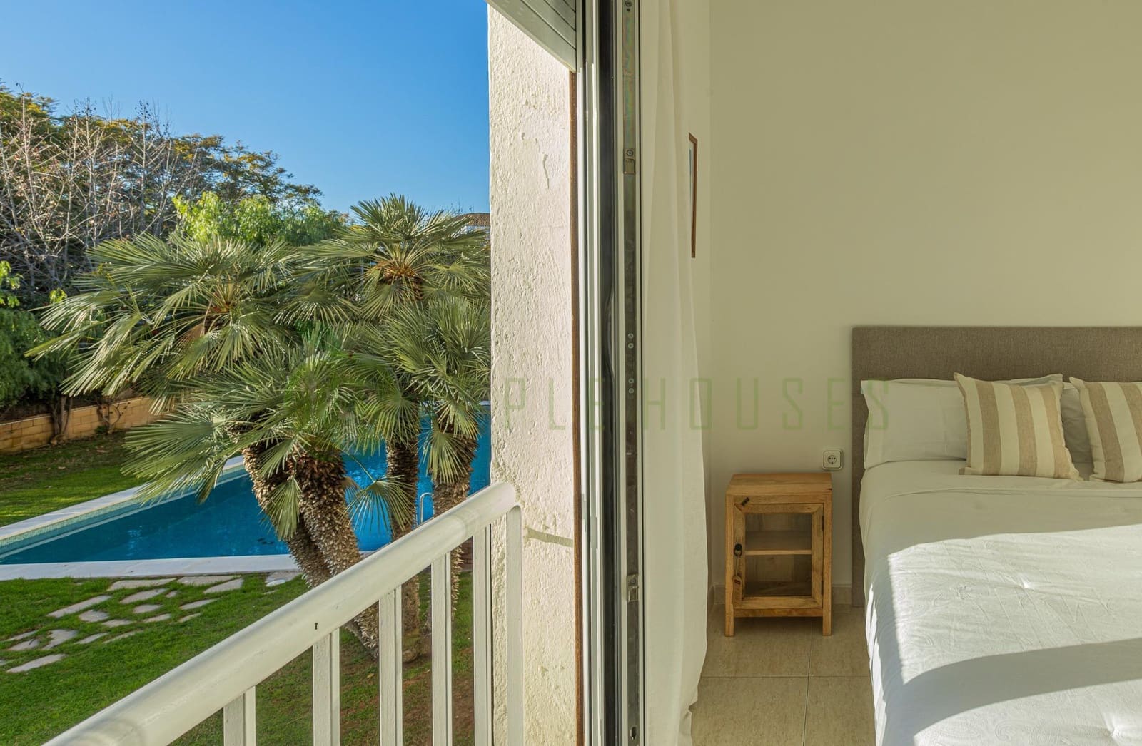 3 quarto Apartamento para venda em Sitges com piscina - 695 000 € (Ref: 9799237)