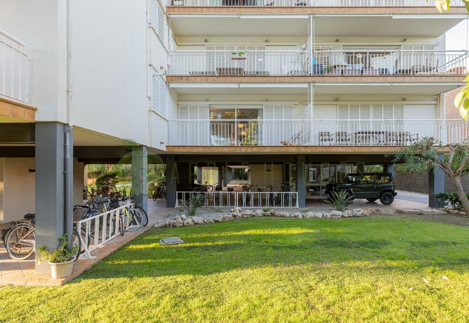 3 quarto Apartamento para venda em Sitges com piscina - 695 000 € (Ref: 9799237)