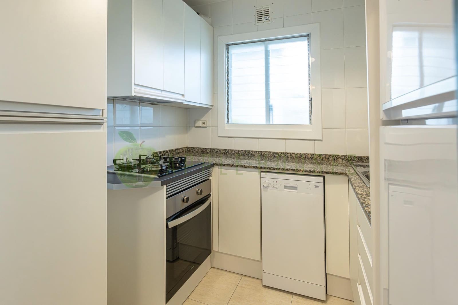 3 bedroom Flat for sale in Sitges with pool garage - € 565,000 (Ref: 9799237)