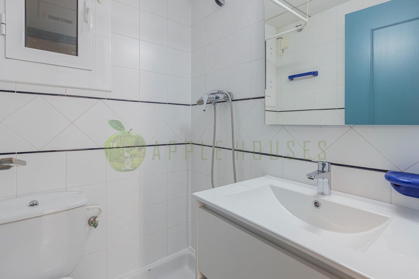 3 bedroom Flat for sale in Sitges with pool garage - € 565,000 (Ref: 9799237)