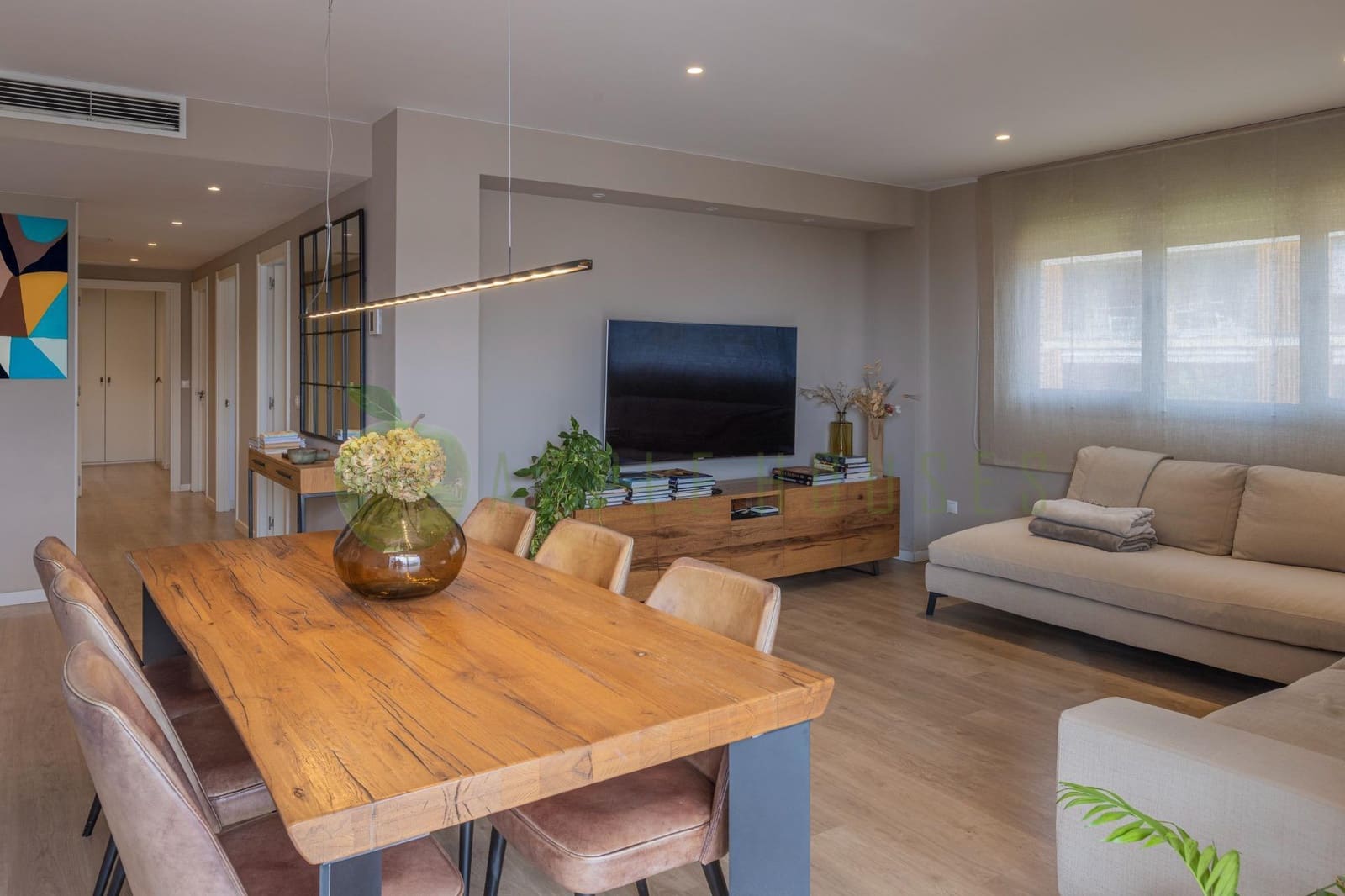 4 bedroom Penthouse for sale in Sitges with pool garage - € 1,270,000 (Ref: 9820487)