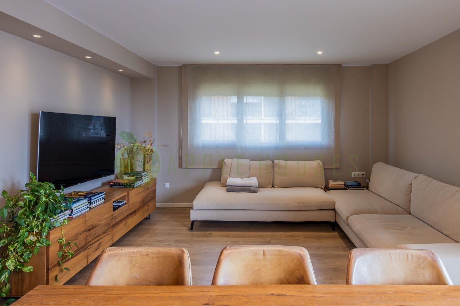 4 bedroom Penthouse for sale in Sitges with pool garage - € 1,270,000 (Ref: 9820487)