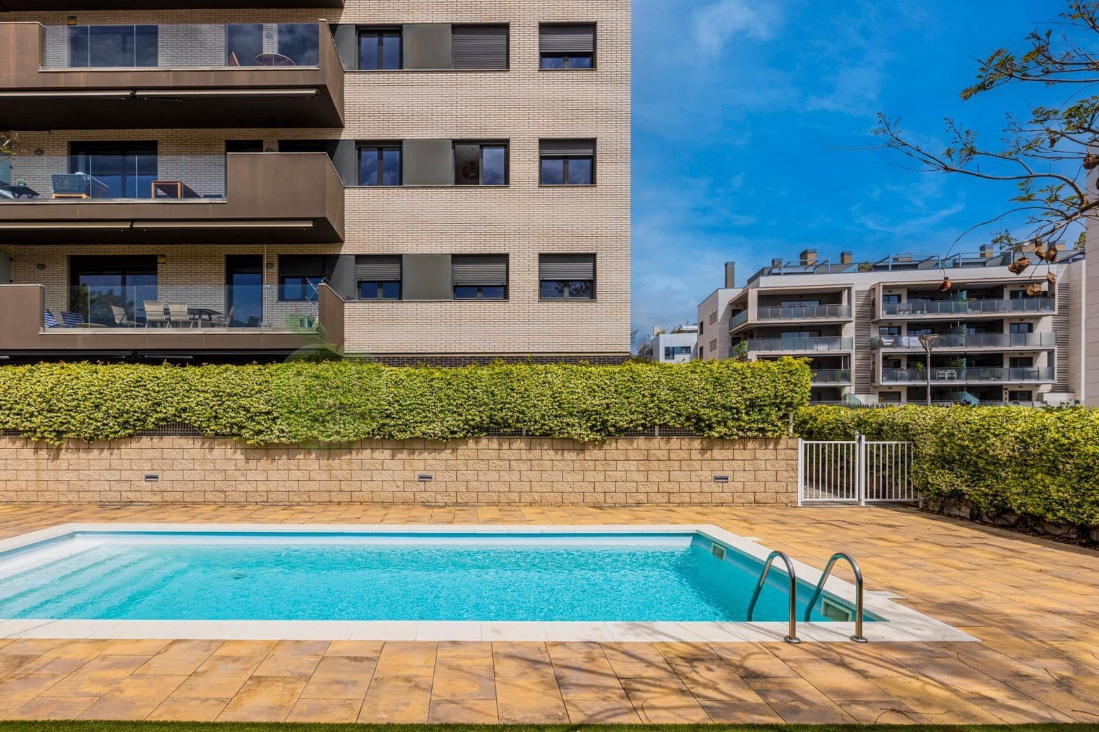 4 bedroom Penthouse for sale in Sitges with pool garage - € 1,270,000 (Ref: 9820487)