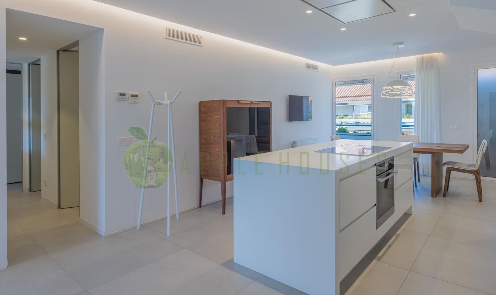 3 soverom Penthouse til salgs i Sitges med svømmebasseng garasje - € 2 150 000 (Ref: 9825235)