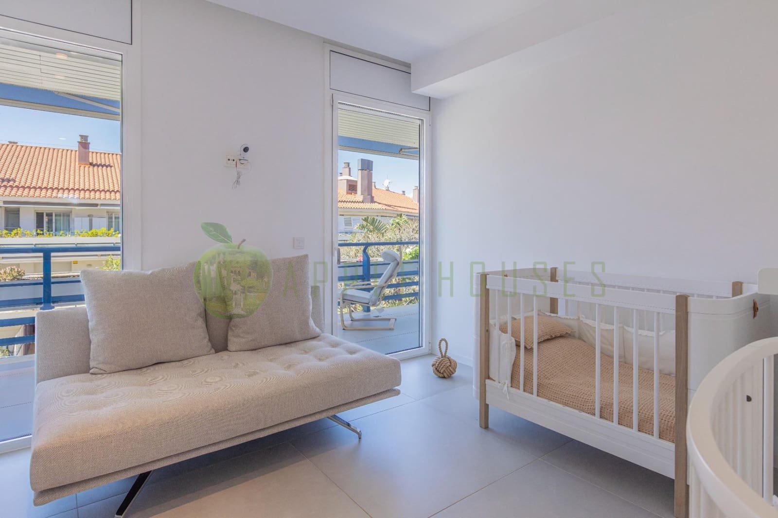 3 soverom Penthouse til salgs i Sitges med svømmebasseng garasje - € 2 150 000 (Ref: 9825235)
