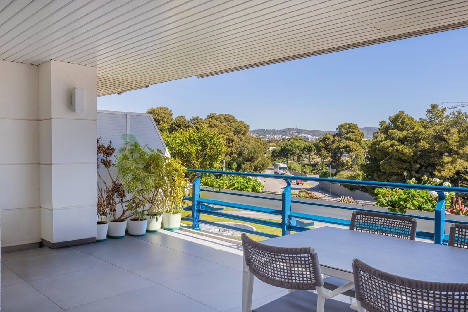 3 soverom Penthouse til salgs i Sitges med svømmebasseng garasje - € 2 150 000 (Ref: 9825235)