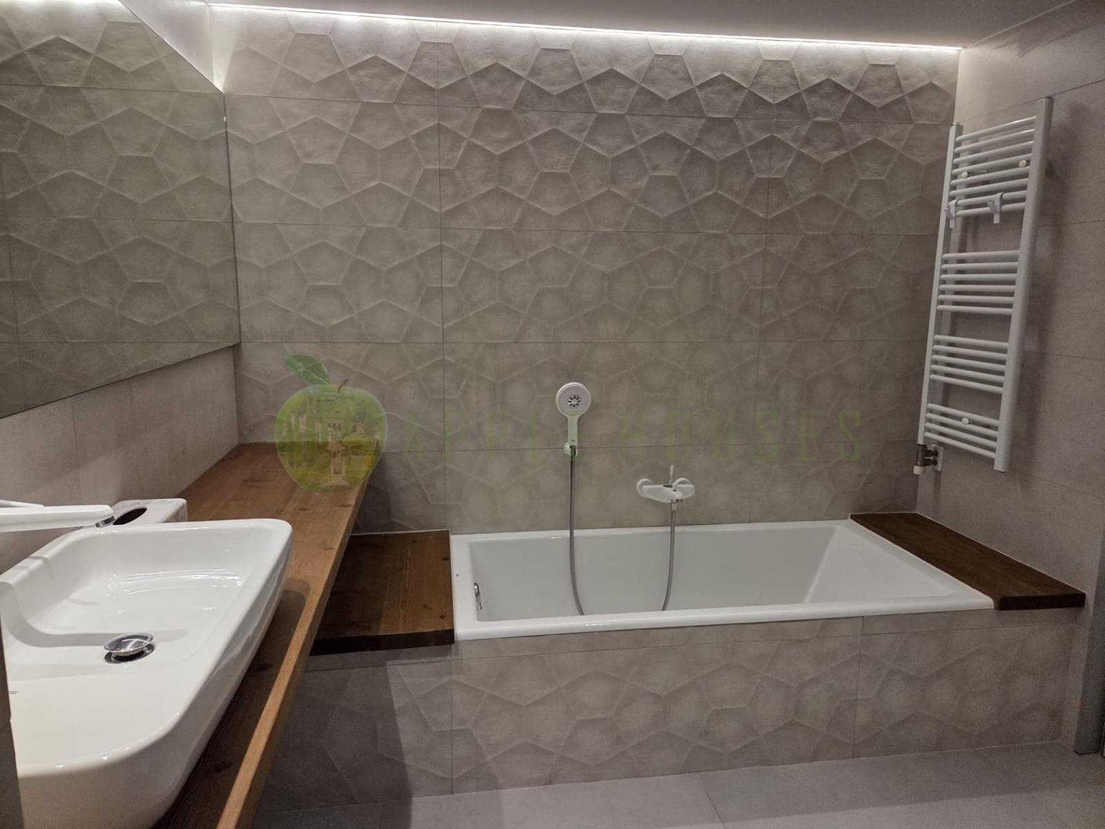 3 soverom Penthouse til salgs i Sitges med svømmebasseng garasje - € 2 150 000 (Ref: 9825235)