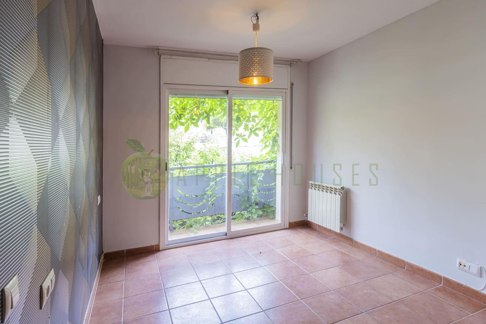 4 bedroom Terraced Villa for sale in Sitges with pool garage - € 645,000 (Ref: 9849342)