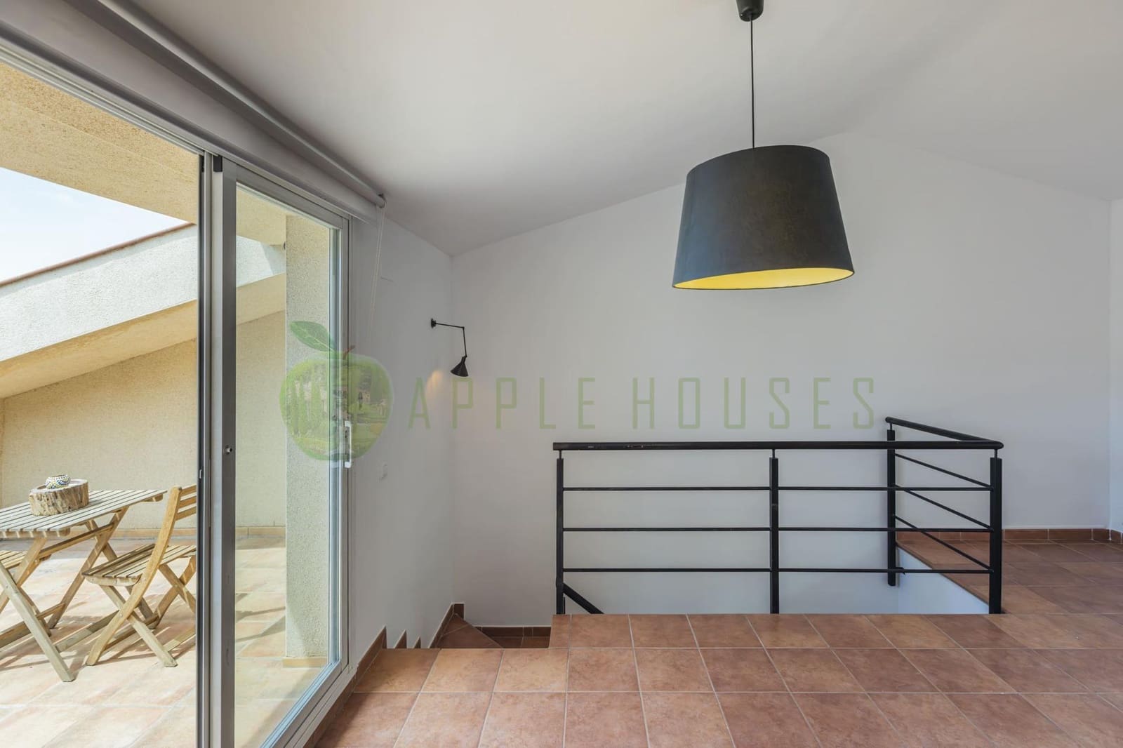 4 bedroom Terraced Villa for sale in Sitges with pool garage - € 645,000 (Ref: 9849342)