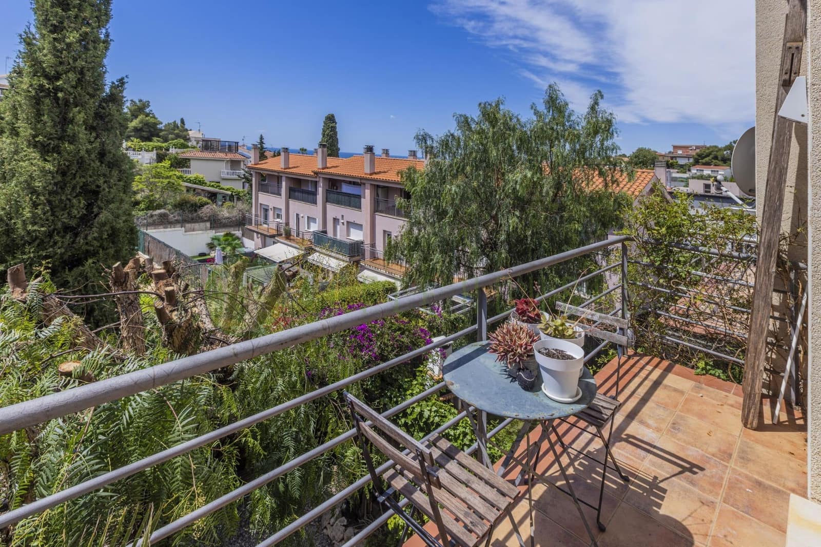 4 bedroom Terraced Villa for sale in Sitges with pool garage - € 645,000 (Ref: 9849342)