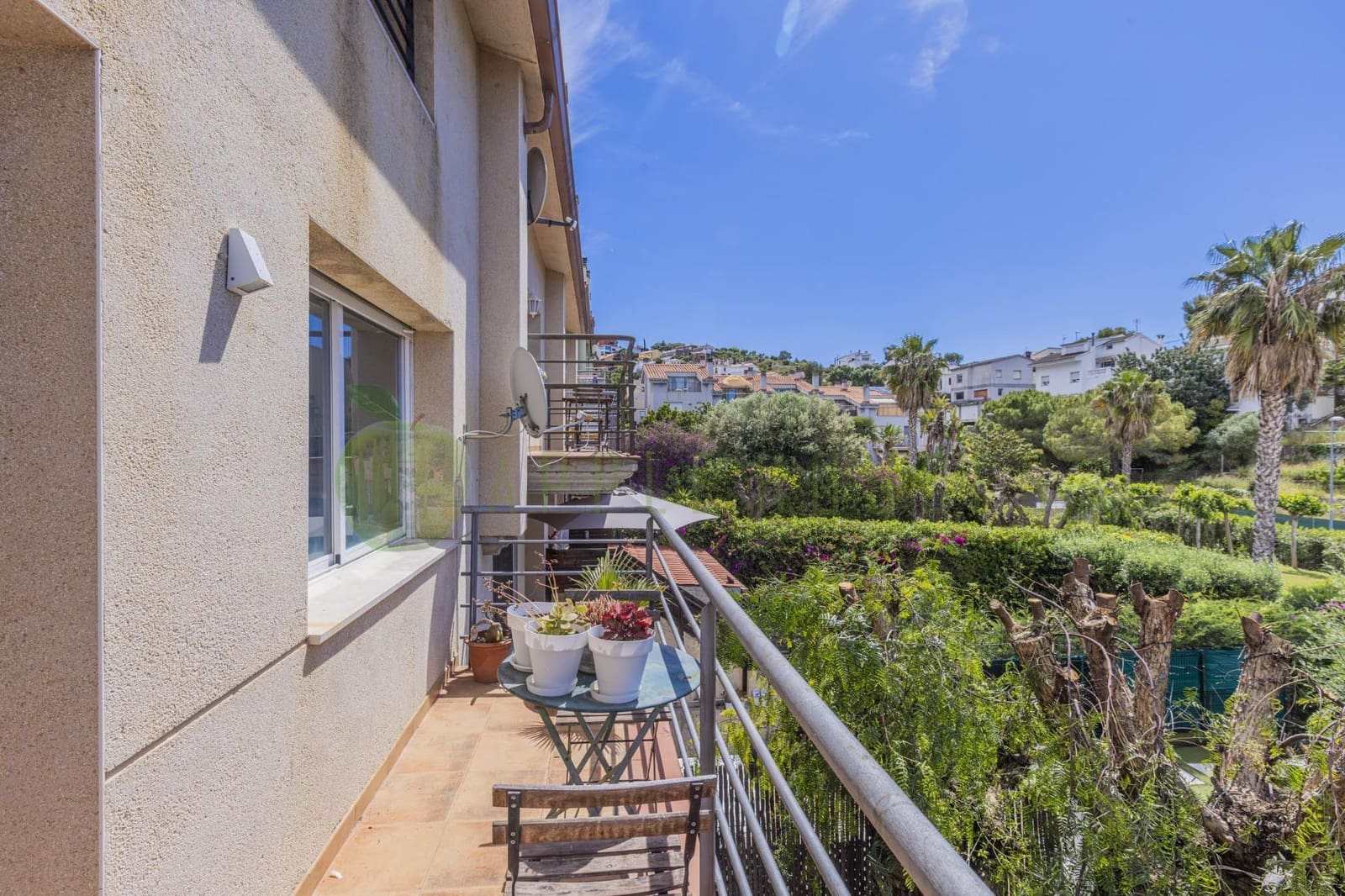 4 bedroom Terraced Villa for sale in Sitges with pool garage - € 645,000 (Ref: 9849342)