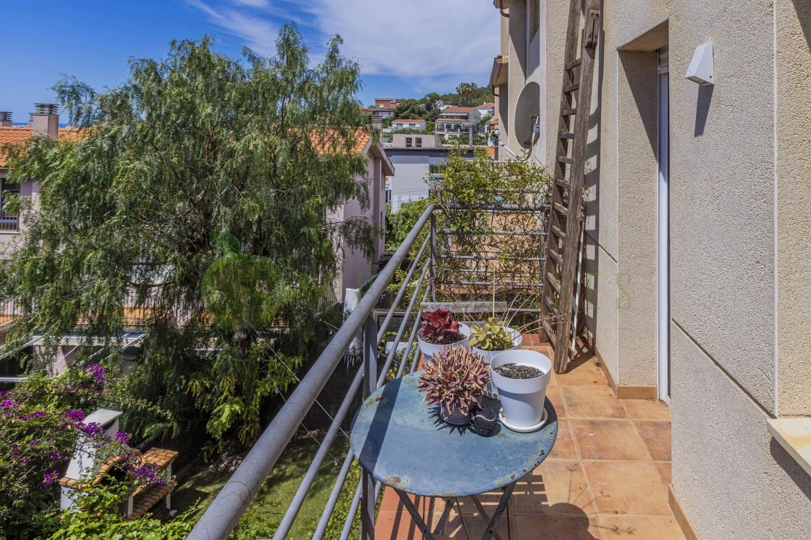 4 bedroom Terraced Villa for sale in Sitges with pool garage - € 645,000 (Ref: 9849342)