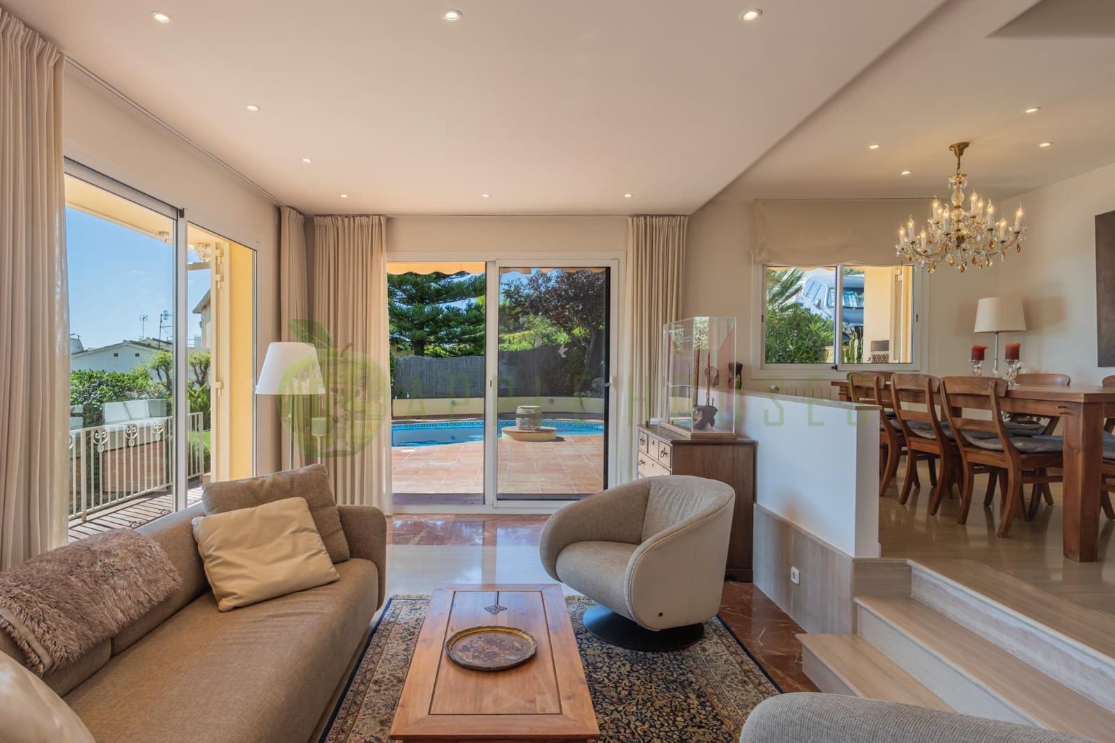 5 bedroom Villa for sale in Sitges with pool - € 1,595,000 (Ref: 9876405)