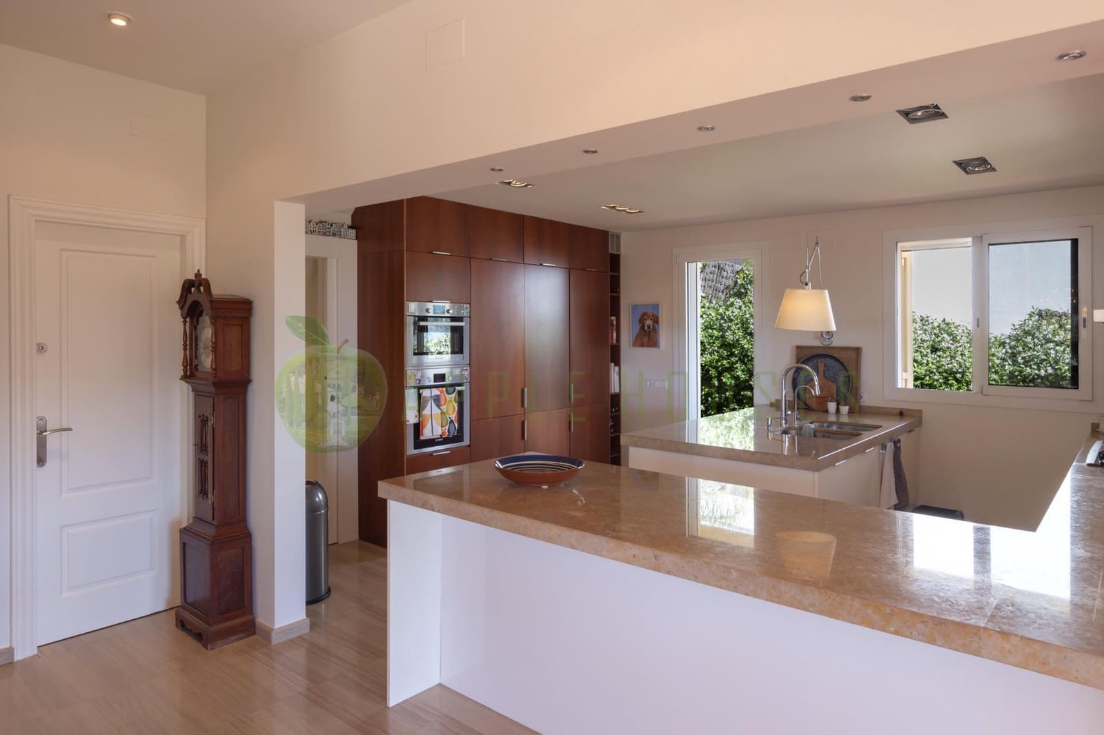 5 bedroom Villa for sale in Sitges with pool - € 1,595,000 (Ref: 9876405)