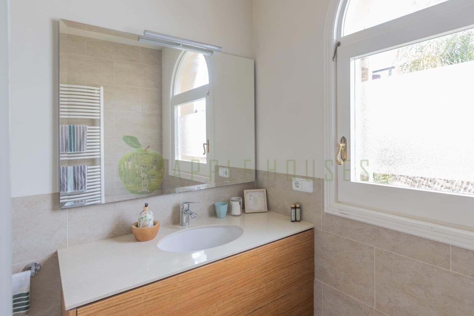 5 bedroom Villa for sale in Sitges with pool - € 1,595,000 (Ref: 9876405)