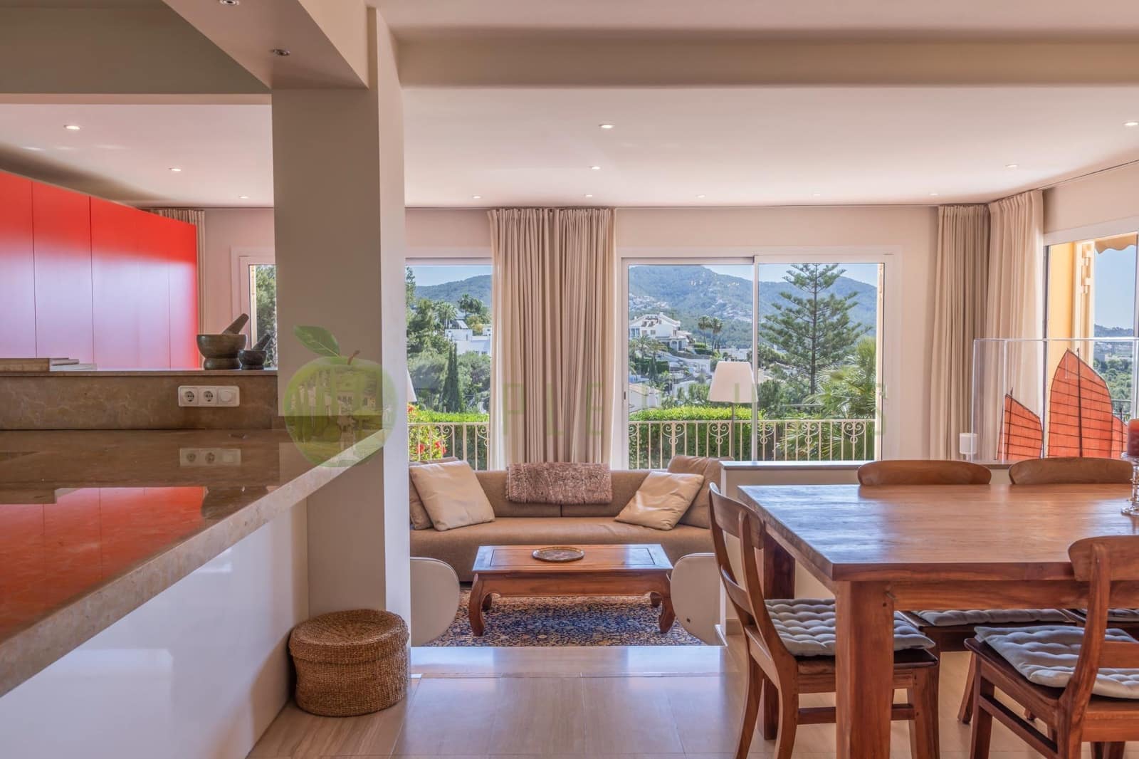 5 bedroom Villa for sale in Sitges with pool - € 1,595,000 (Ref: 9876405)
