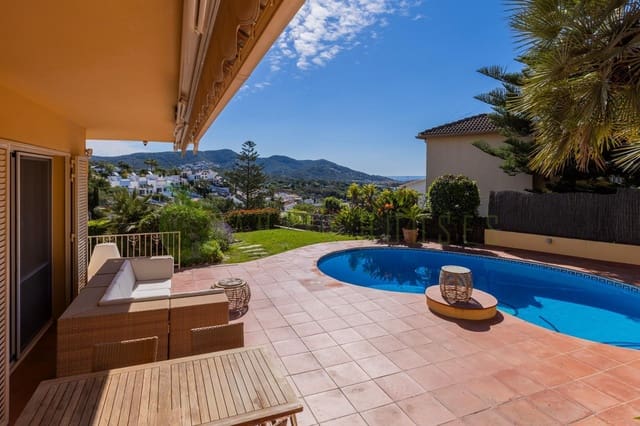 5 camera da letto Villa in vendita in Sitges con piscina garage - 1.595.000 € (Rif: 9876405)