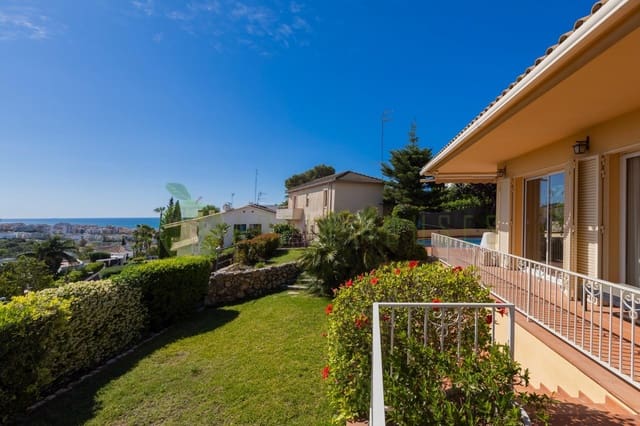 5 camera da letto Villa in vendita in Sitges con piscina garage - 1.595.000 € (Rif: 9876405)